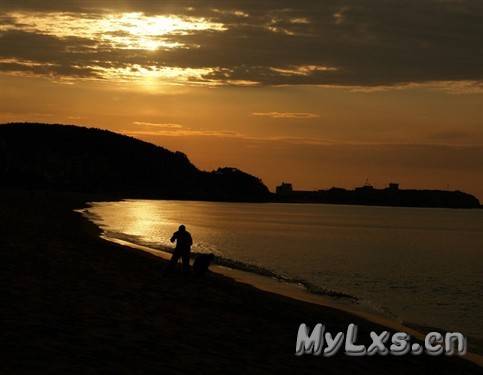 威海国际海水浴场：美丽日落.jpg